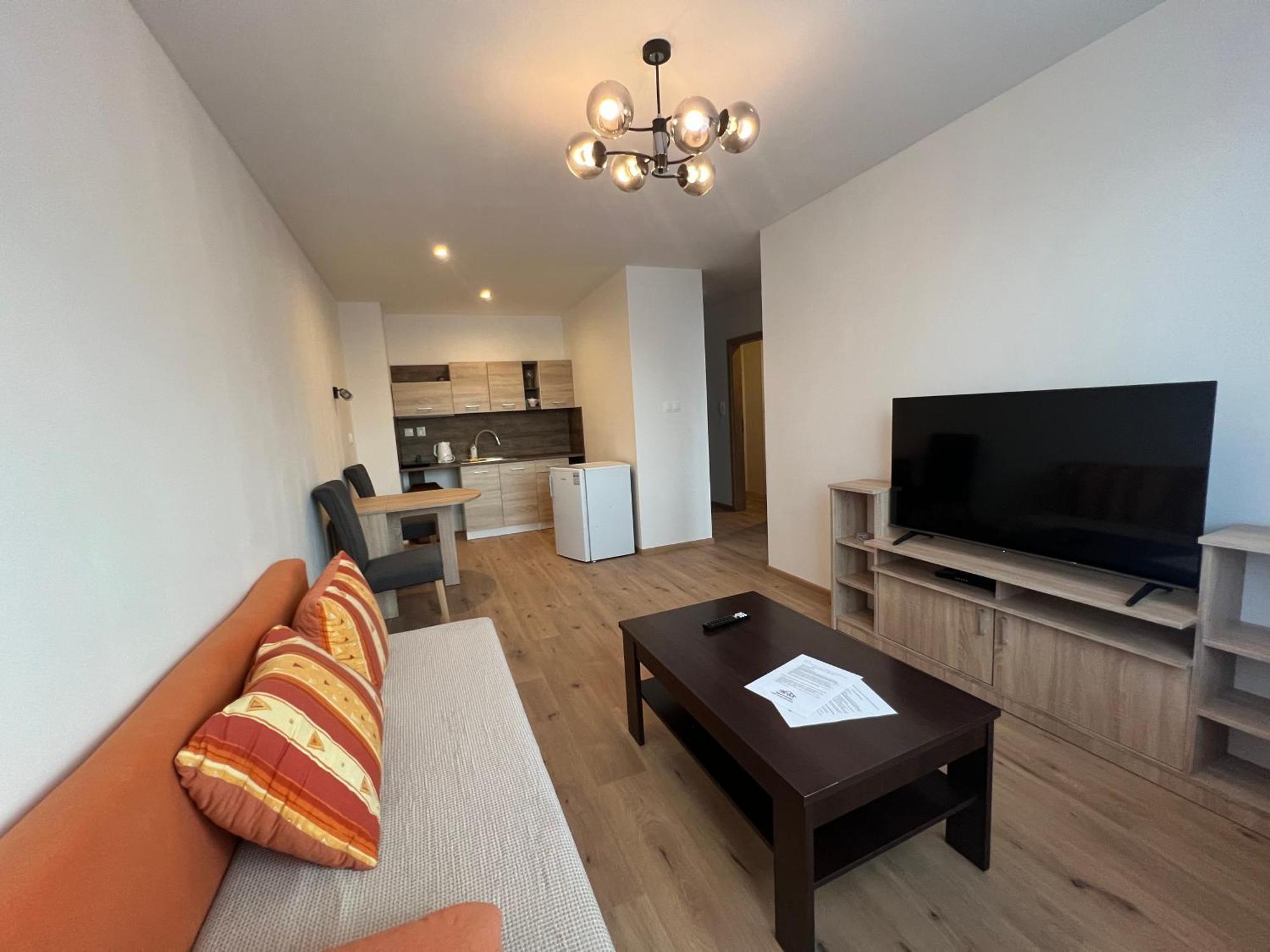 Liptovský Hrádok Apartman Troika מראה חיצוני תמונה